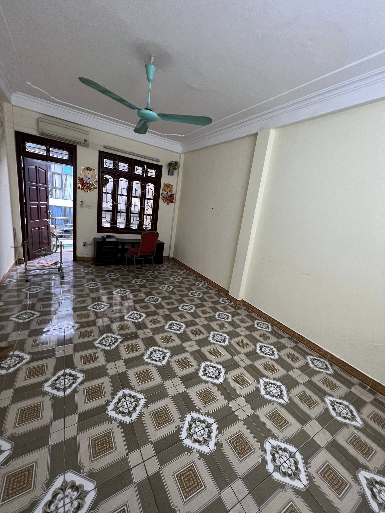Cho thuê nhà Phố Nguyễn Ngọc Nại, 4.5 tầng x 75m2, MT4m Phóng Khám, Spa, ảnh viện.. - Ảnh 2